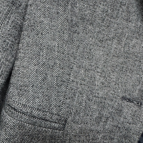 Zara Herringbone Blazer - Picture 2 of 4